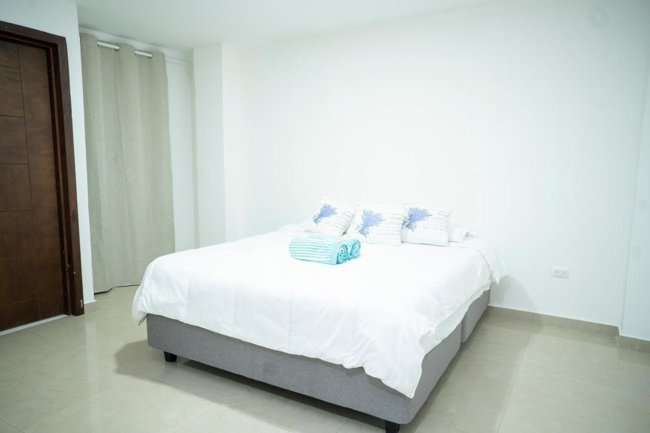Apartamento En Bocagrande - Edificio Minarete Apartment Cartagena Exterior photo